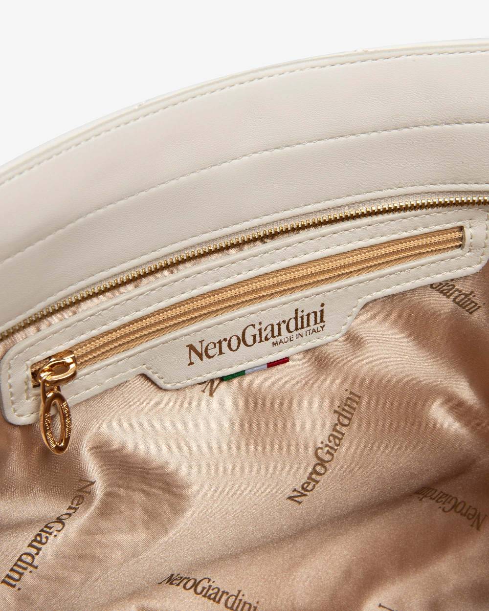 NeroGiardini Art. E443772D Prezzo Ridotto