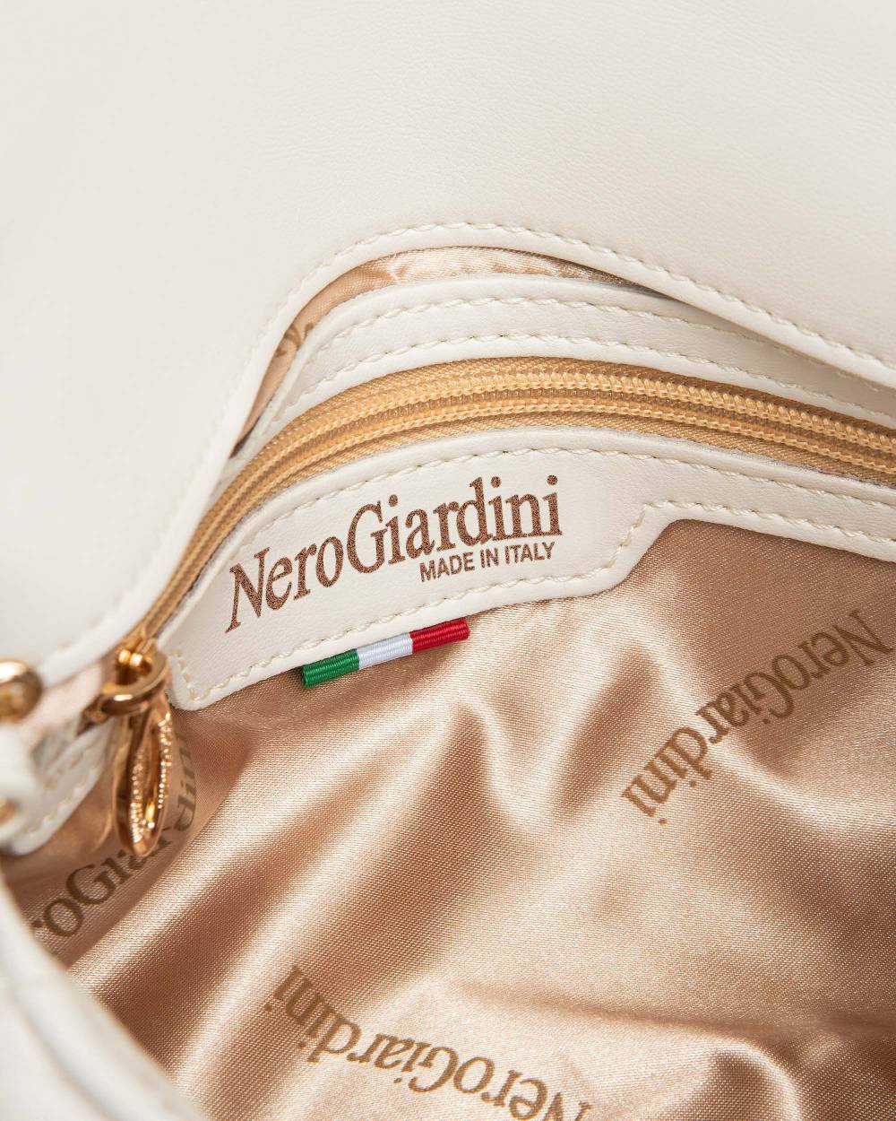 NeroGiardini Art. E443770D Outlet