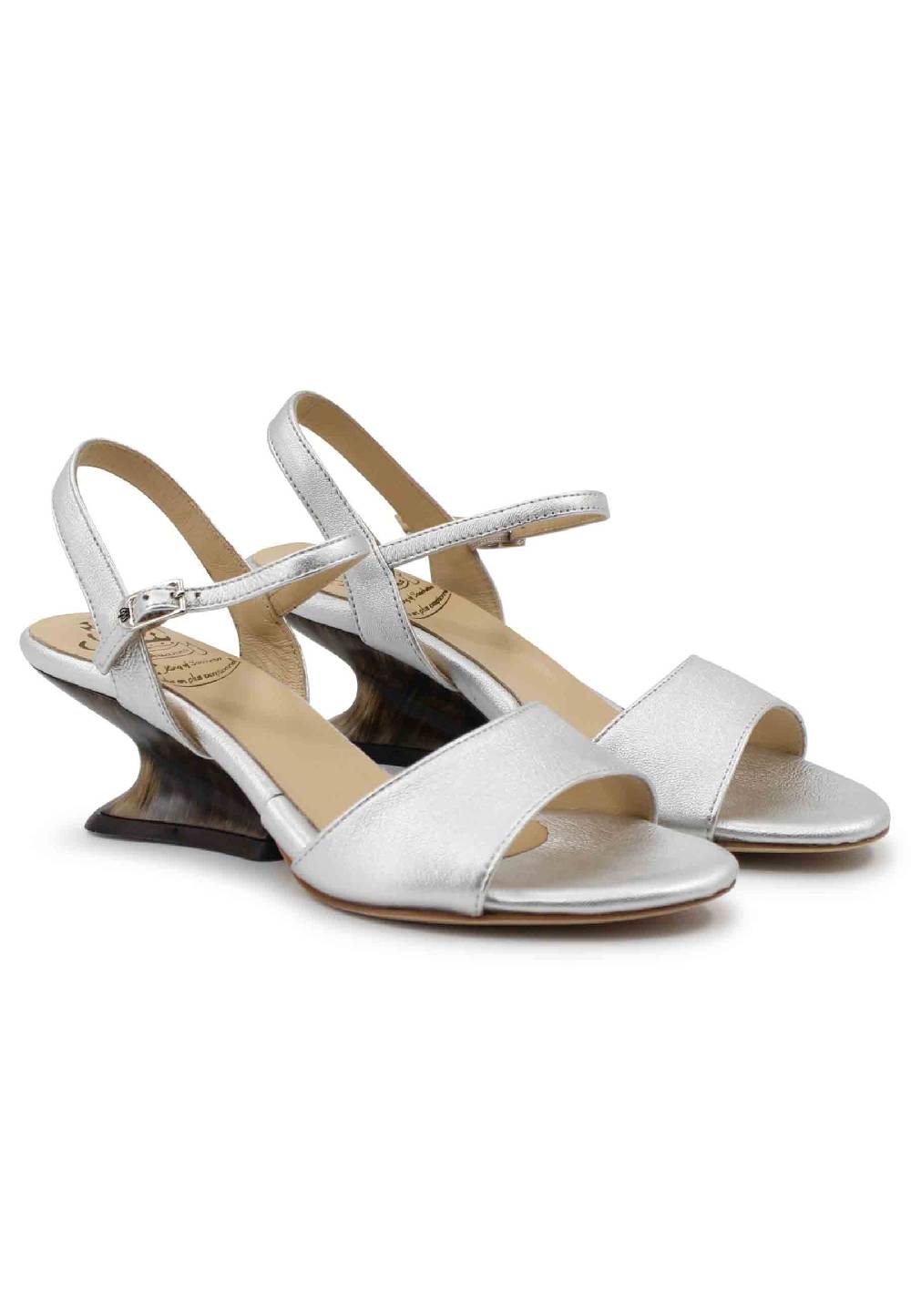 L'ARIANNA Sandali donna in pelle laminata argento con zeppa bassa Fino al 50% di sconto