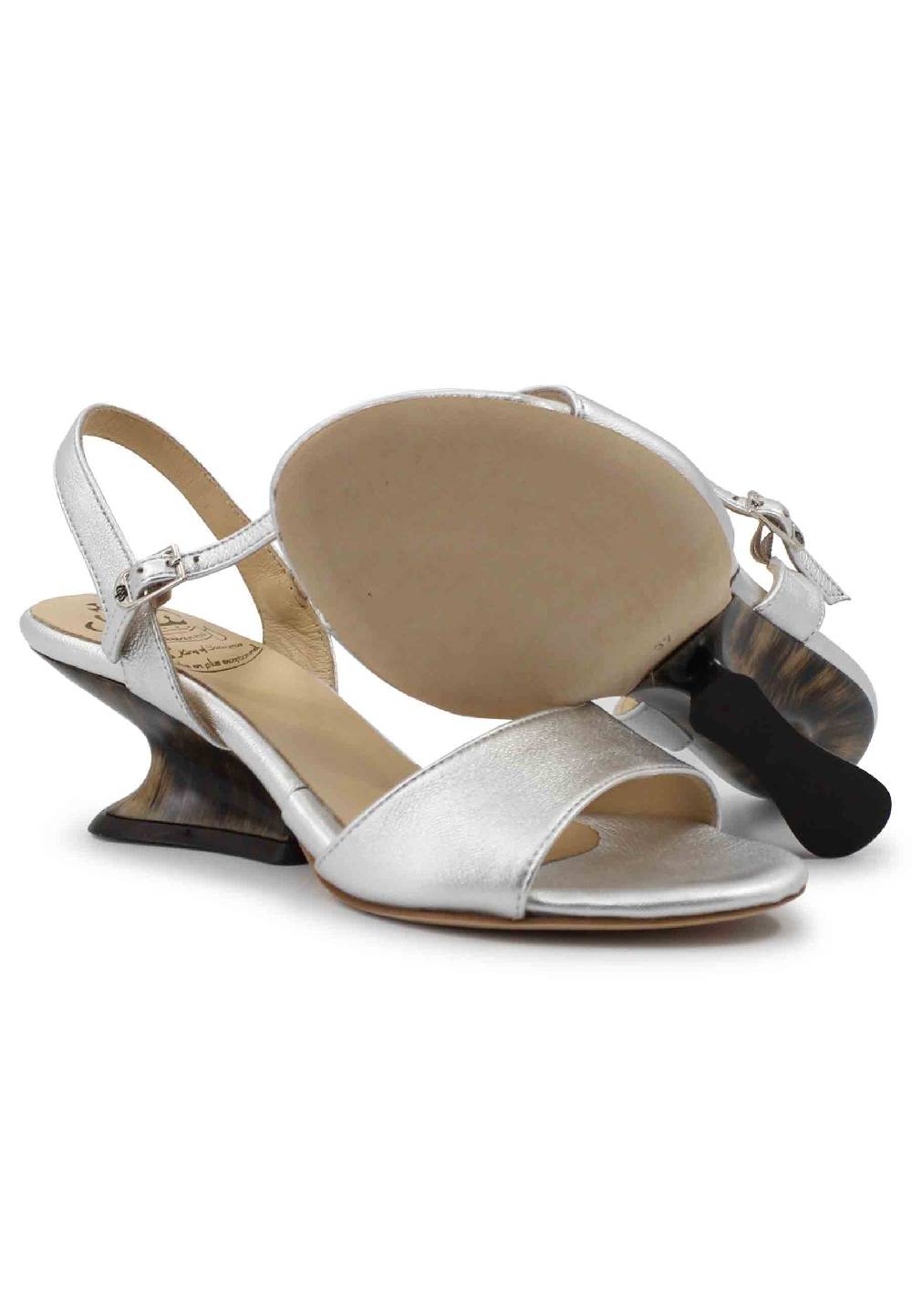 L'ARIANNA Sandali donna in pelle laminata argento con zeppa bassa Fino al 50% di sconto