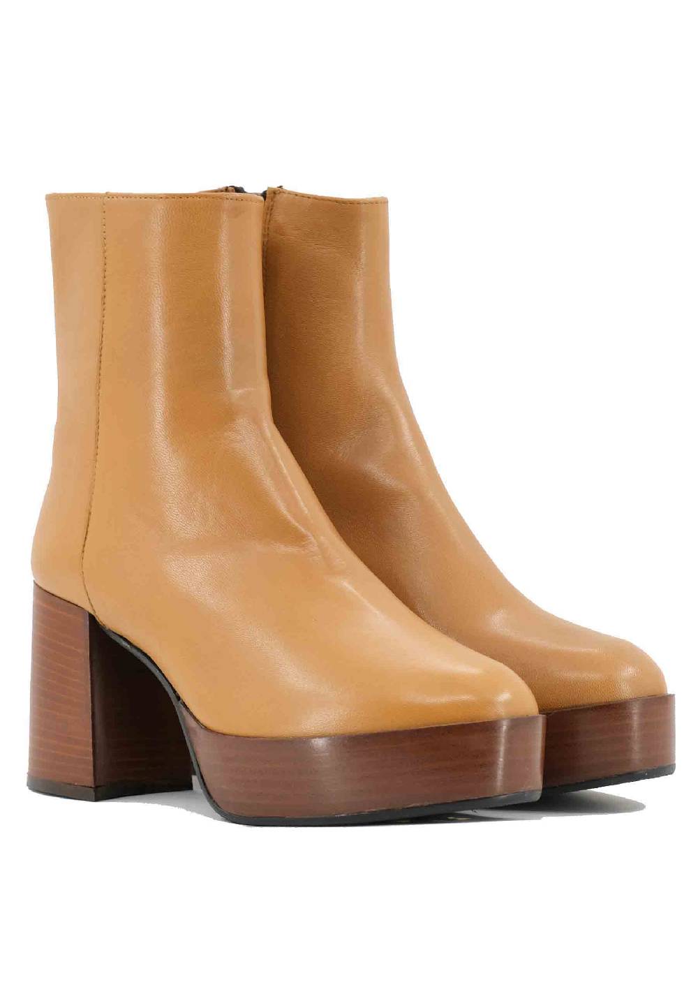 L'ARIANNA Stivaletti TR1556 in pelle senape con tacco alto e plateau con zip laterale di chiusura Sconti VIP