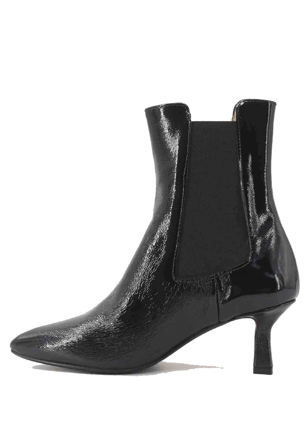 L'ARIANNA Stivaletti beatles BT 1552/RT in naplack nero con tacco medio e punta a punta Prezzo basso
