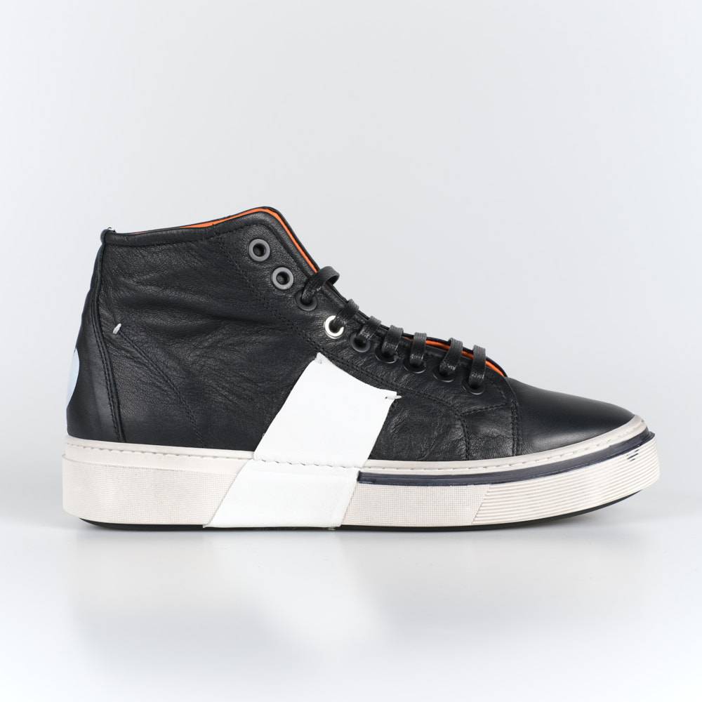 Le Ruemarcel LRM01M