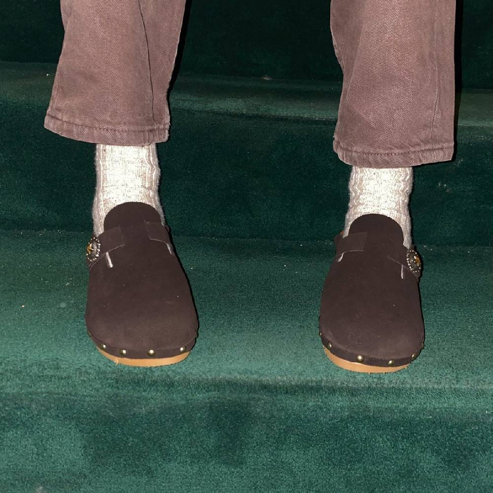 Kate Cate ALLEGRA CLOGS BROWN SUEDE CALFSKIN Sconto