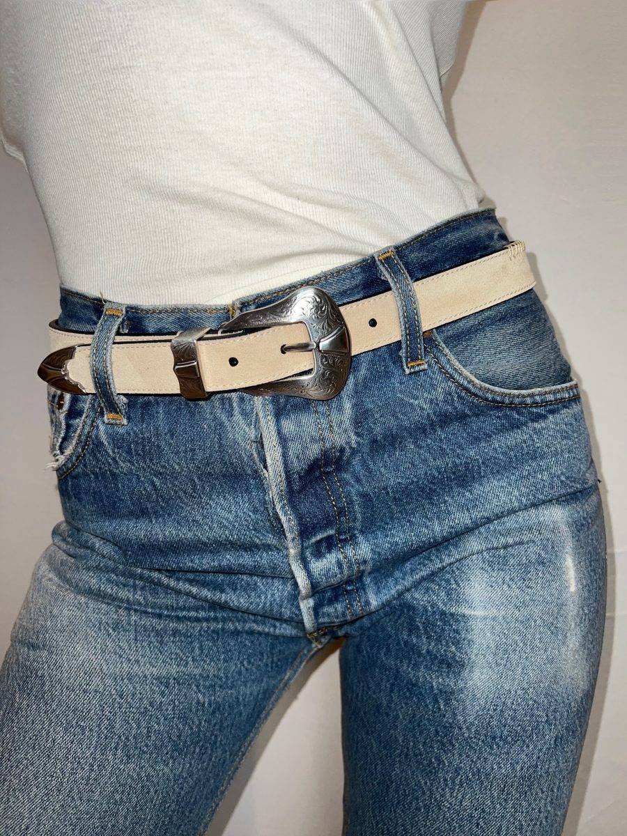 Kate Cate DUTTON BELT IN SAND COLOURED SUEDE Spedizione Gratuita