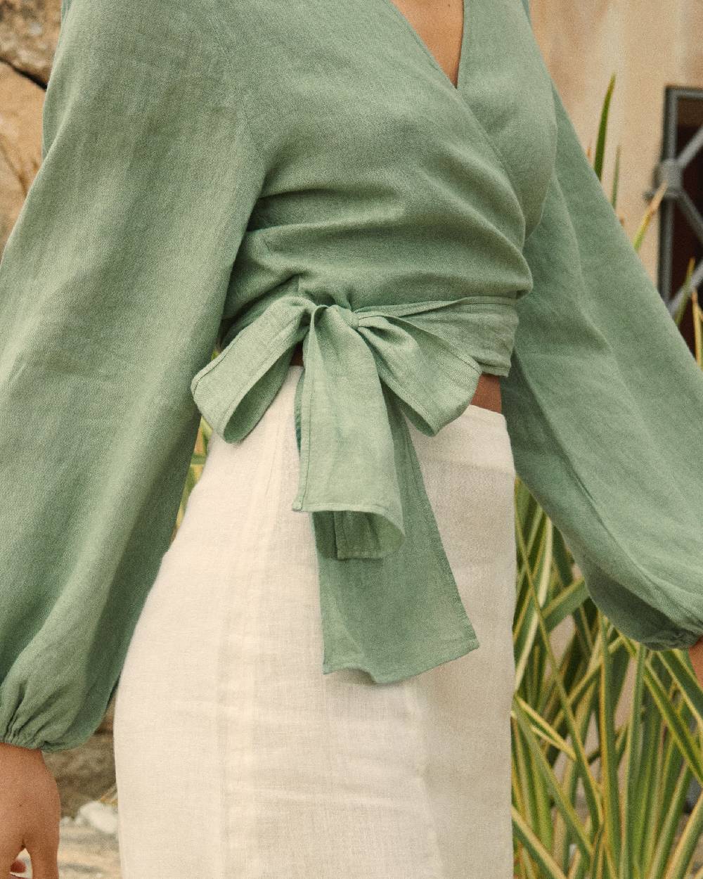 Manebí Linen Icara Top - Mineral Green 2025
