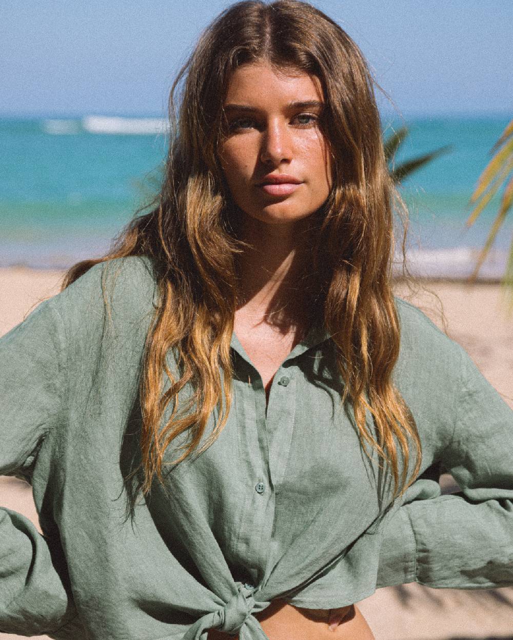 Manebí Linen Santos Shirt - Mineral Green Qualità