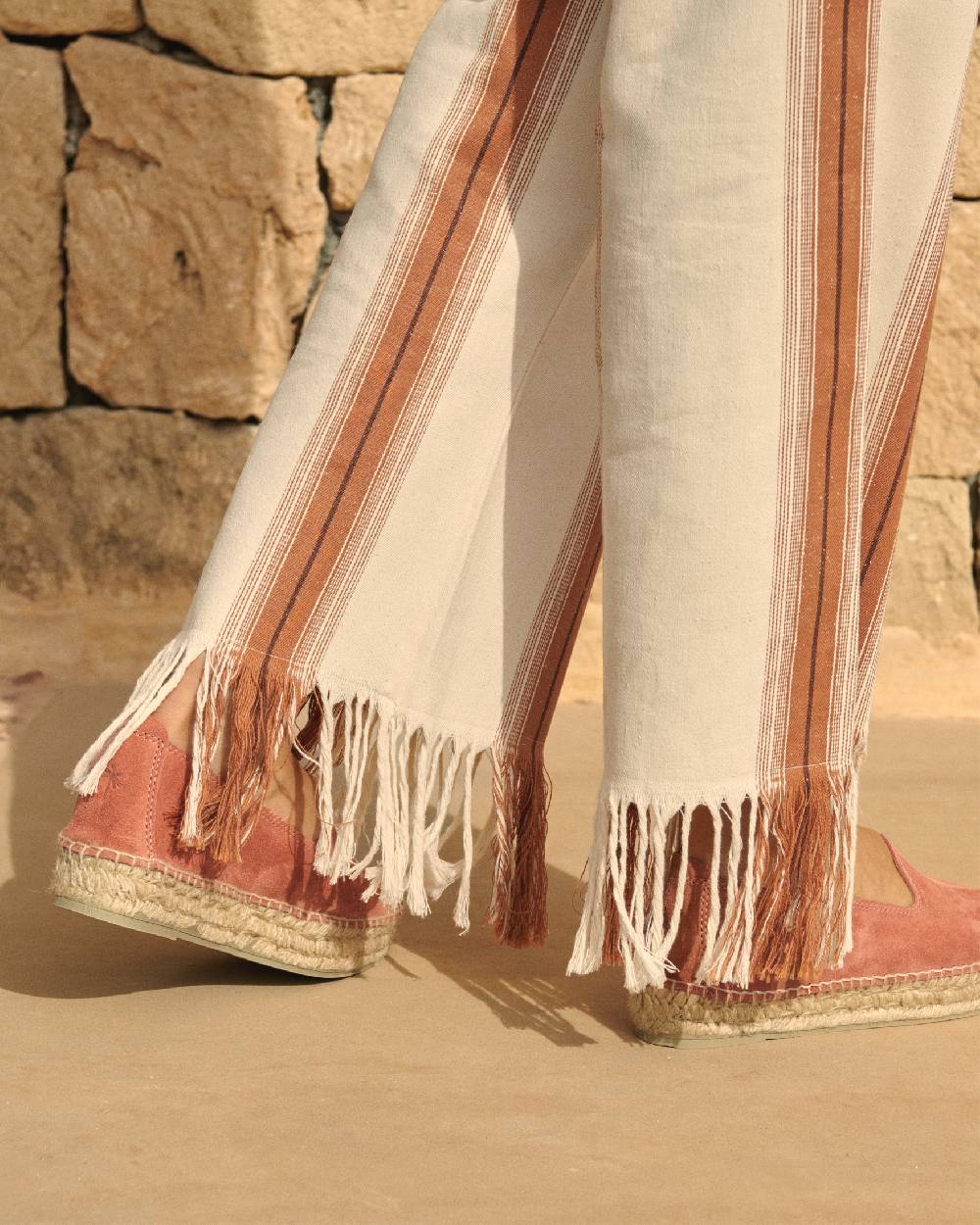 Manebí Cotton-Silk Blend Belem Trousers - Eggnog \u0026 Rust Stripes And Fringes Promozione Limitata