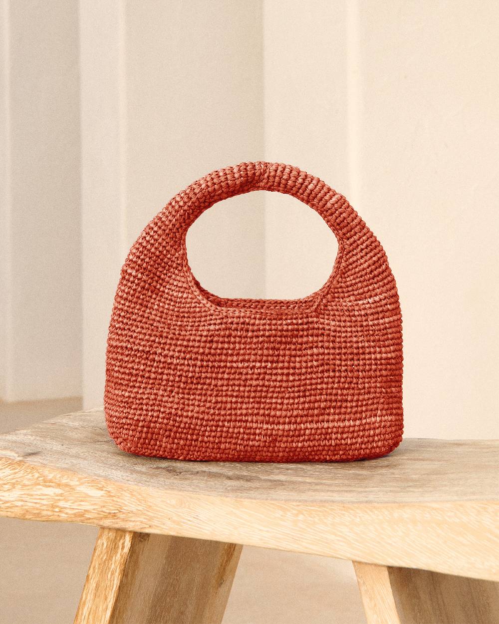 Manebí Raffia Halfmoon Bag - Rust Vendita Calda