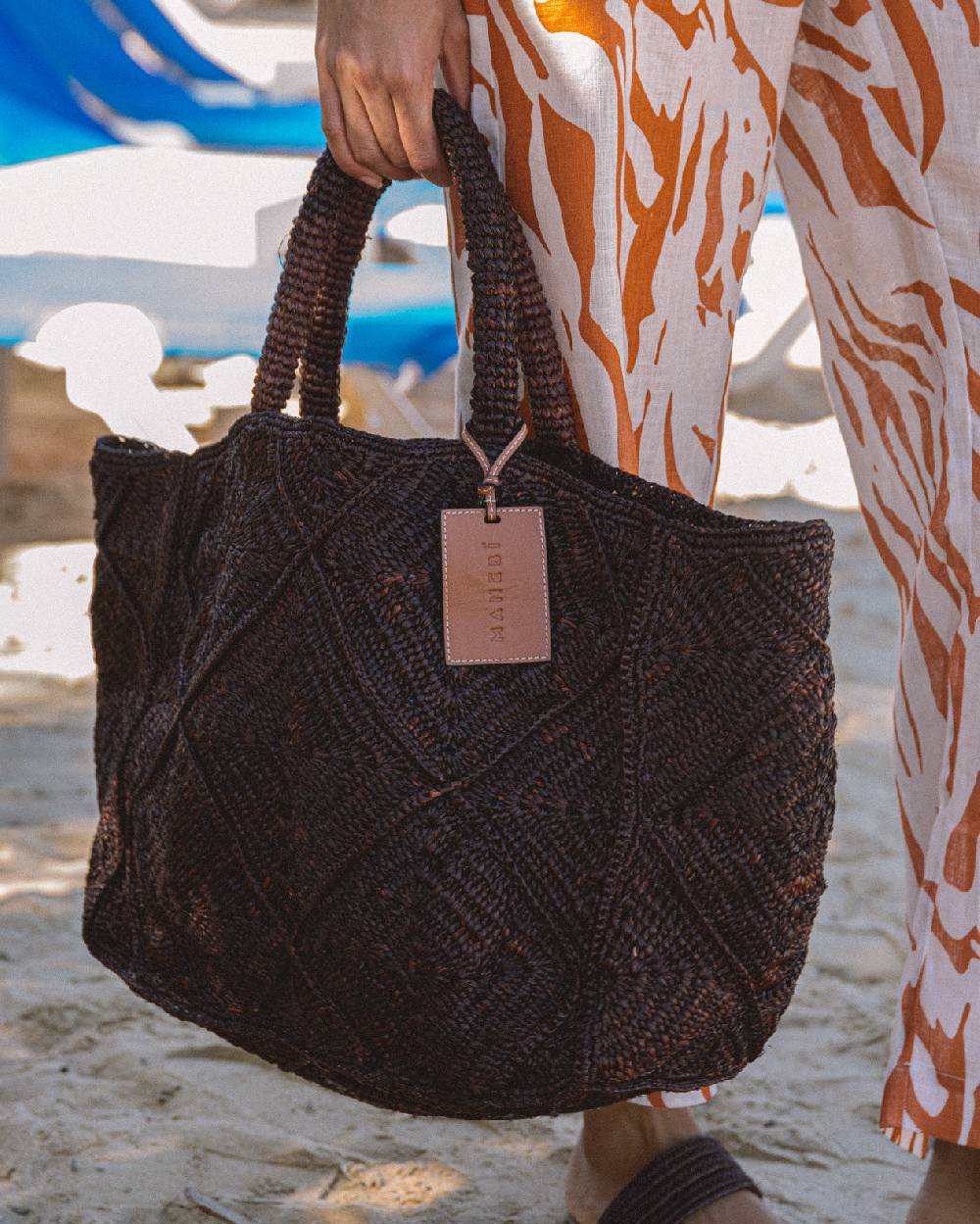 Manebí Raffia Crochet Sunset Bag Large - Chocolate Fino al 50% di sconto