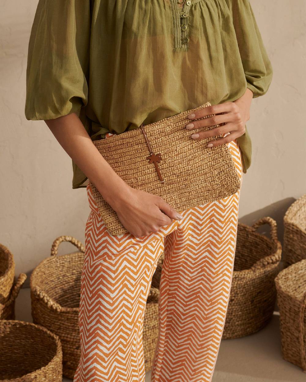 Manebí Raffia Clutch - Leather Palm Tan Offerte