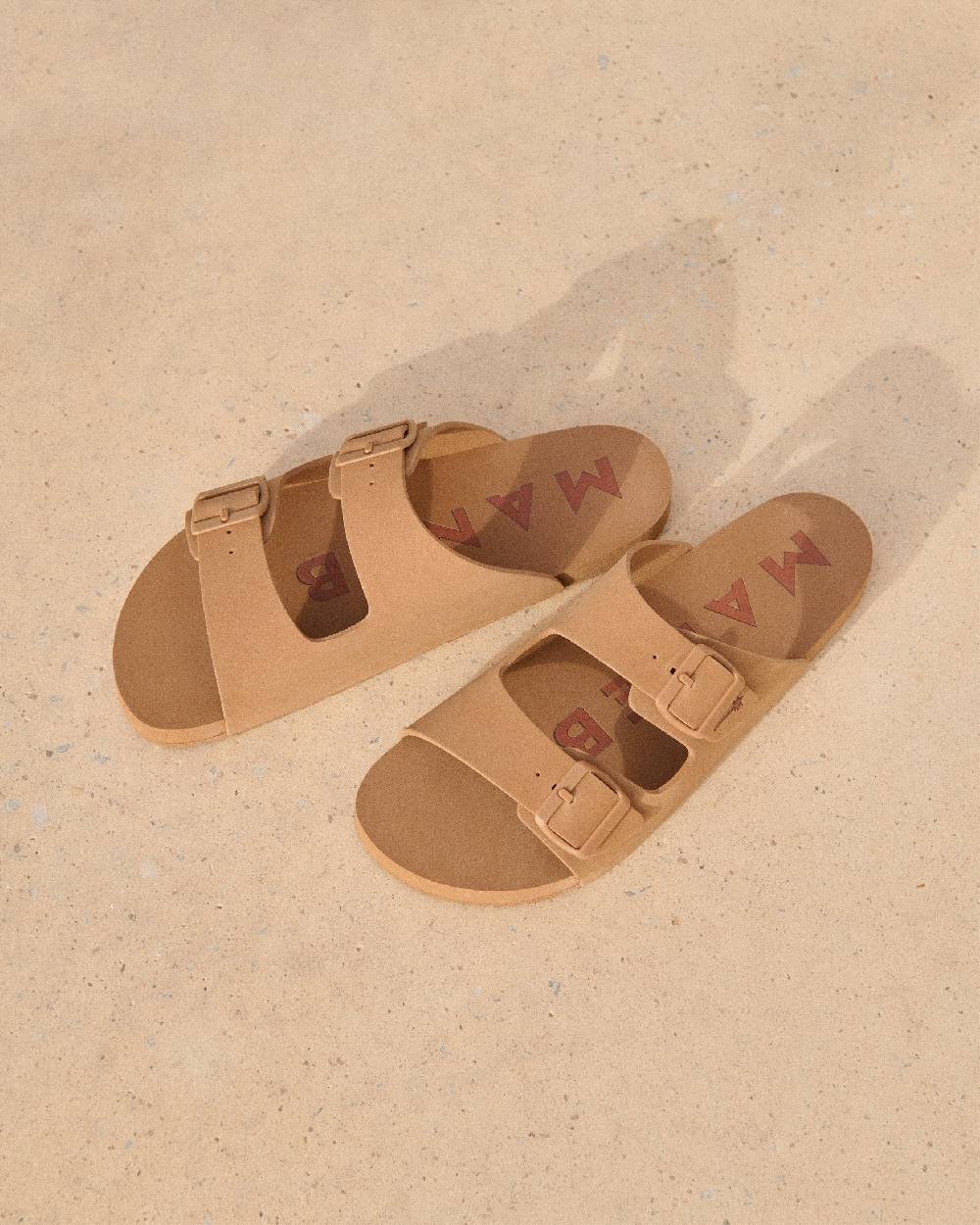 Manebí Eva Nordic|Swim Sandals - Cuero Spedizione gratuita