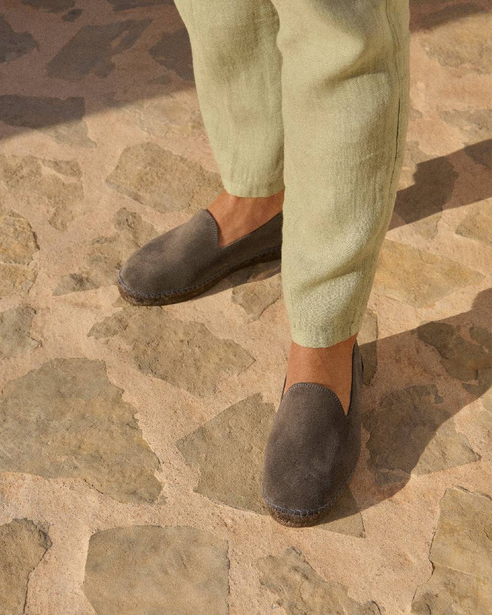 Manebí Espadrillas flat in pelle scamosciata - Hamptons - Carbon Grey ton sur ton In Vendita