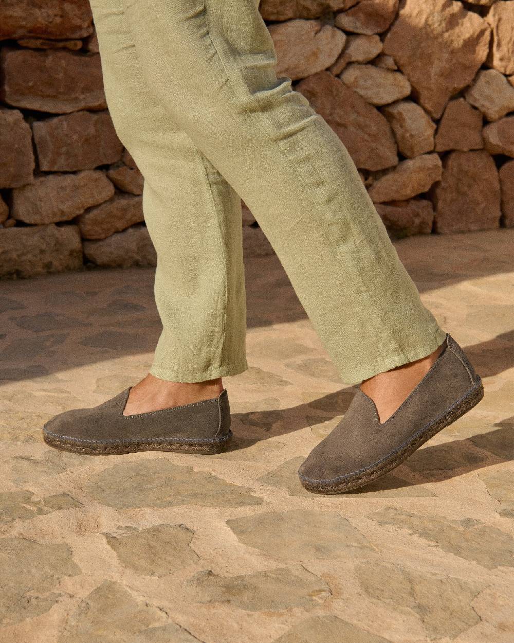 Manebí Espadrillas flat in pelle scamosciata - Hamptons - Carbon Grey ton sur ton In Vendita