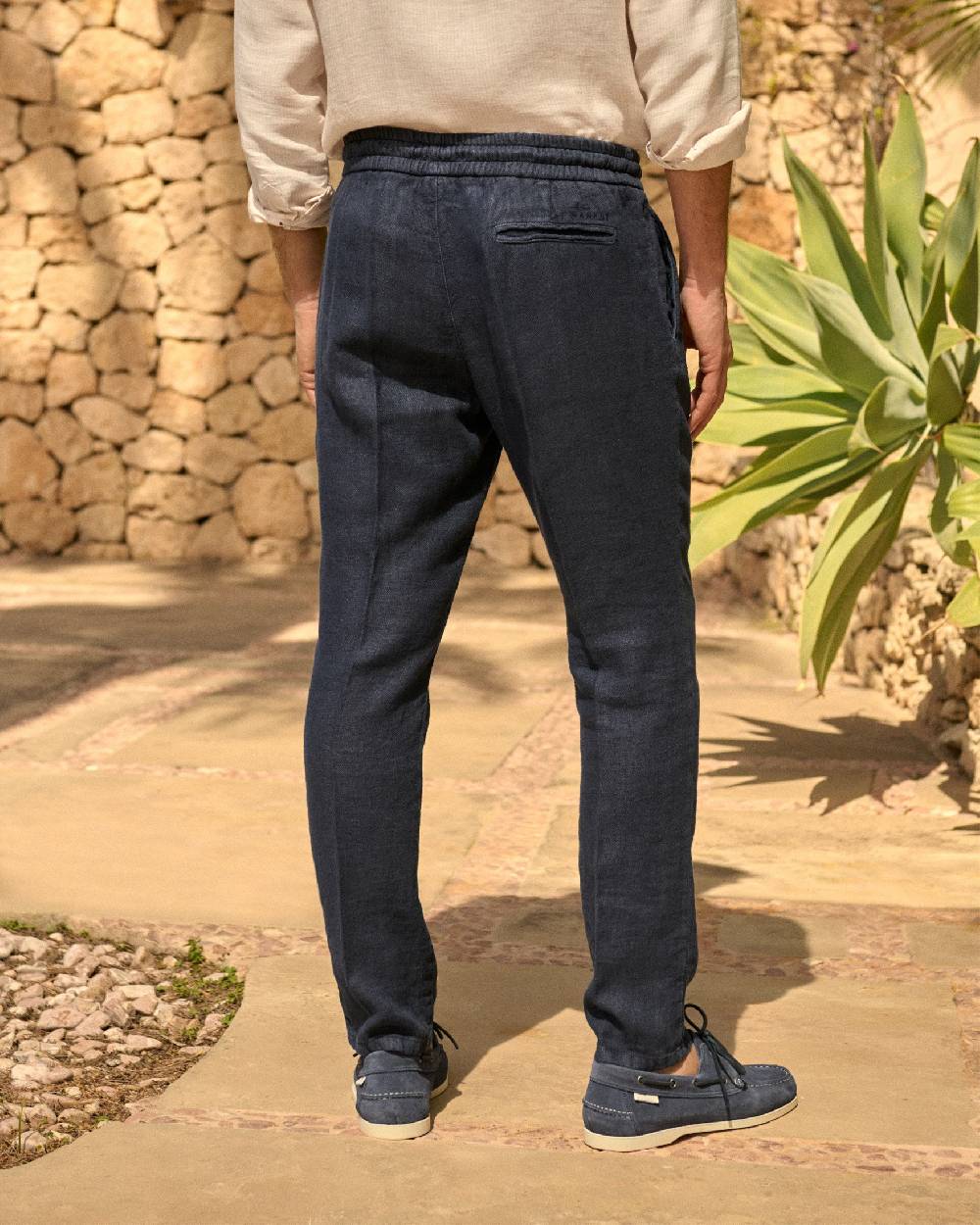 Manebí Woven Linen Santa Barbara Trousers - Night Blue Nuovo