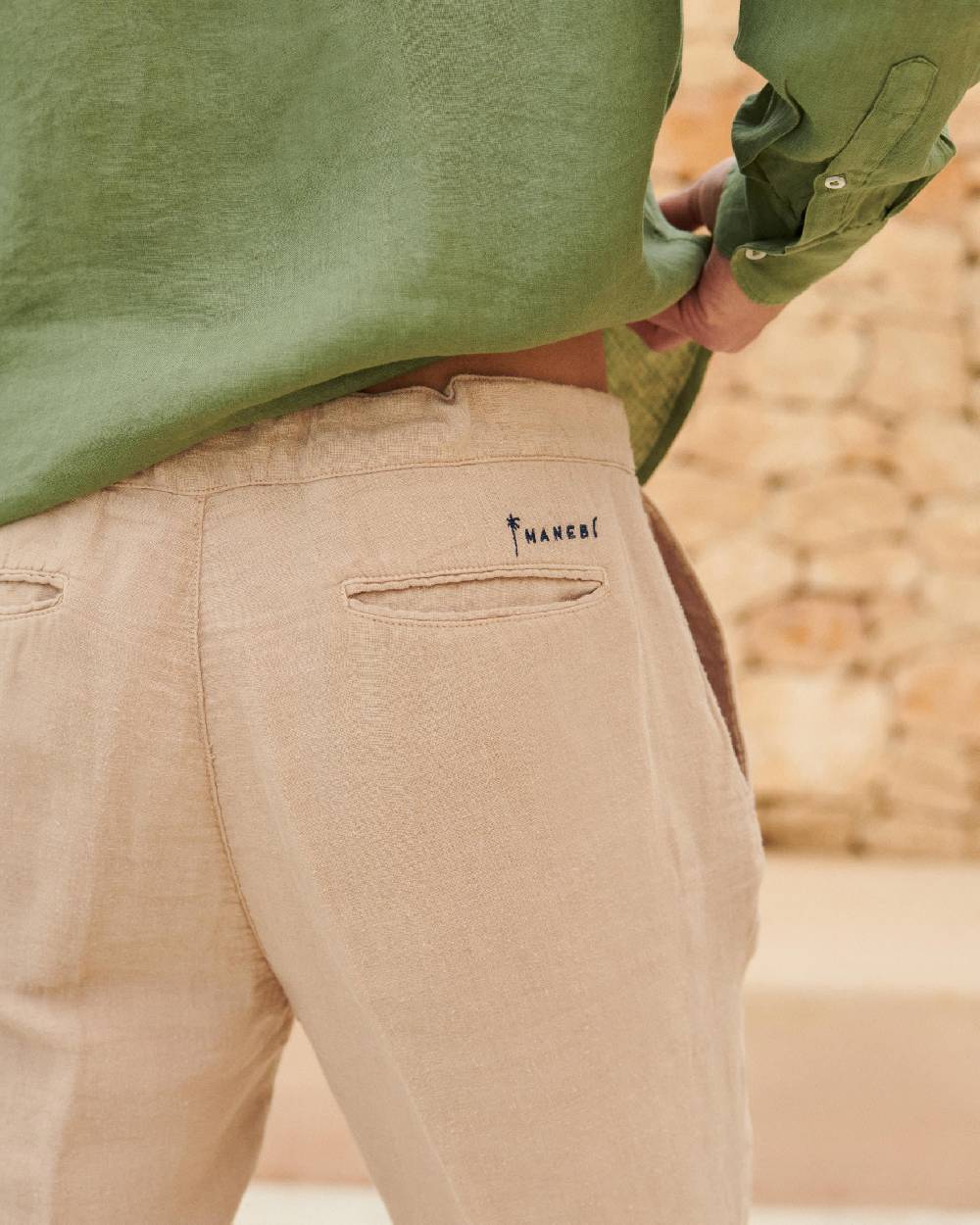 Manebí Positano Shorts - Washed Linen - Kaki Beige Vendita Economica