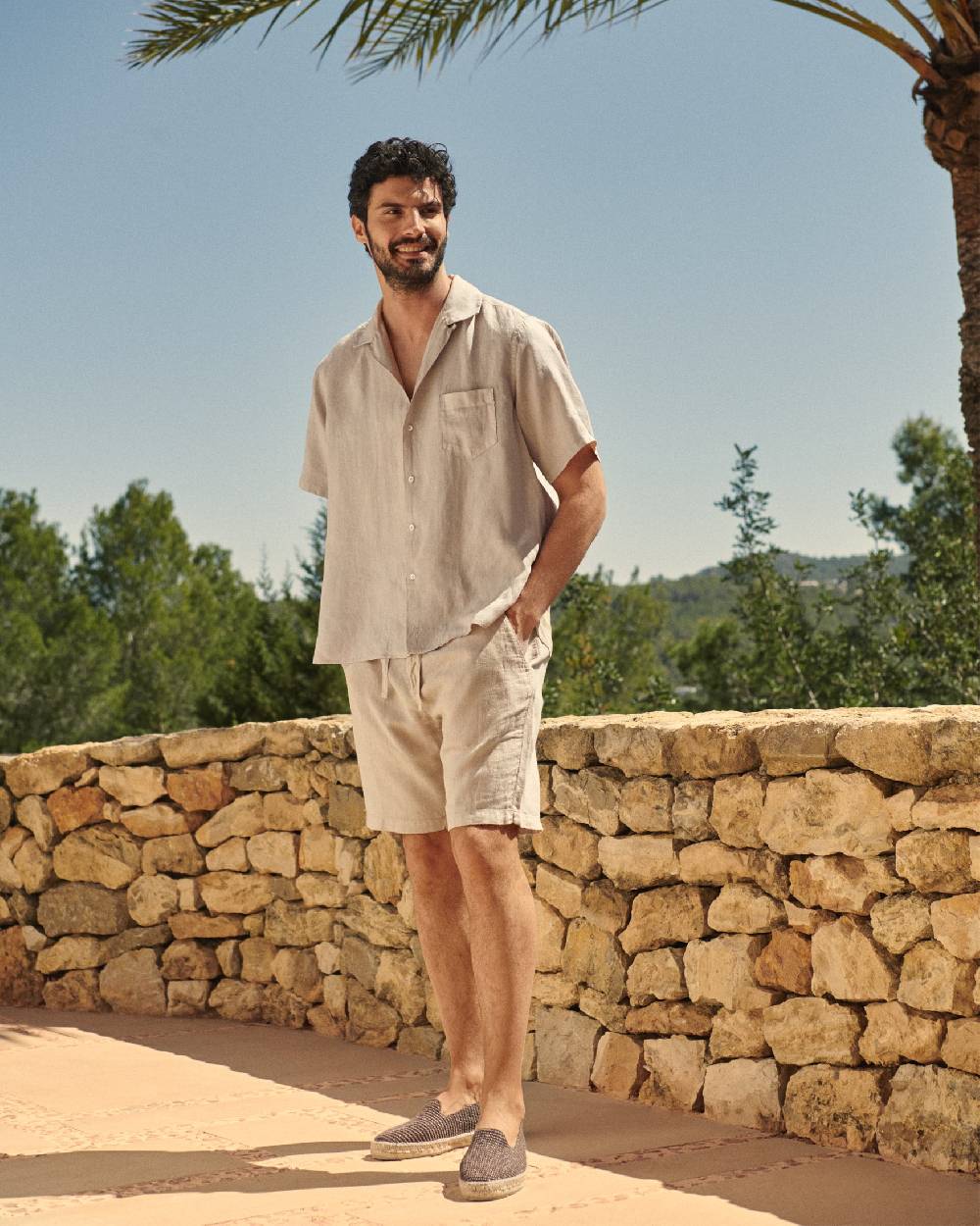 Manebí Positano Shorts - Washed Linen - Kaki Beige Vendita Economica