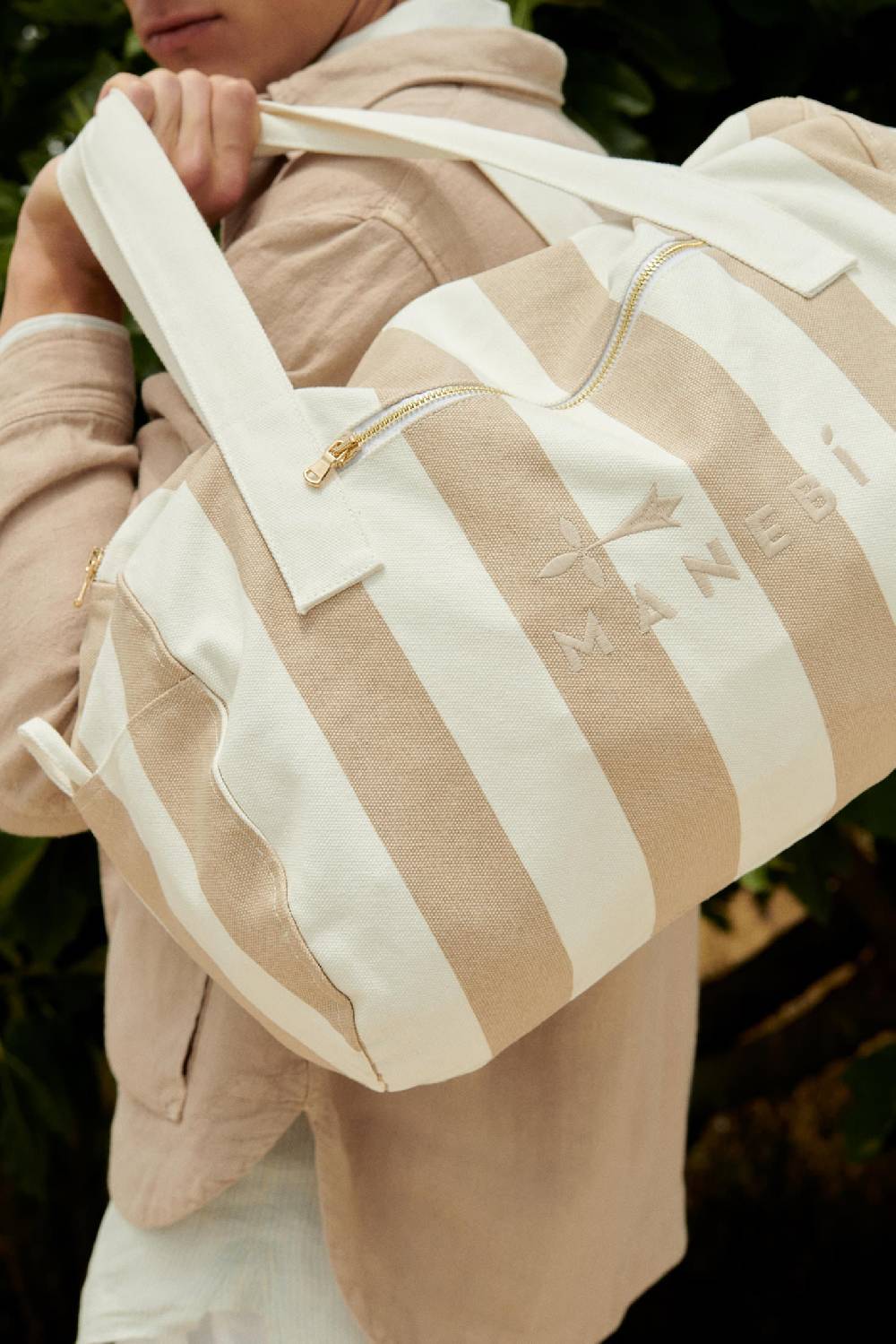 Manebí Canvas Weekend Bag - Embroidered Logo White and Beige Stripes Saldi Di Fabbrica
