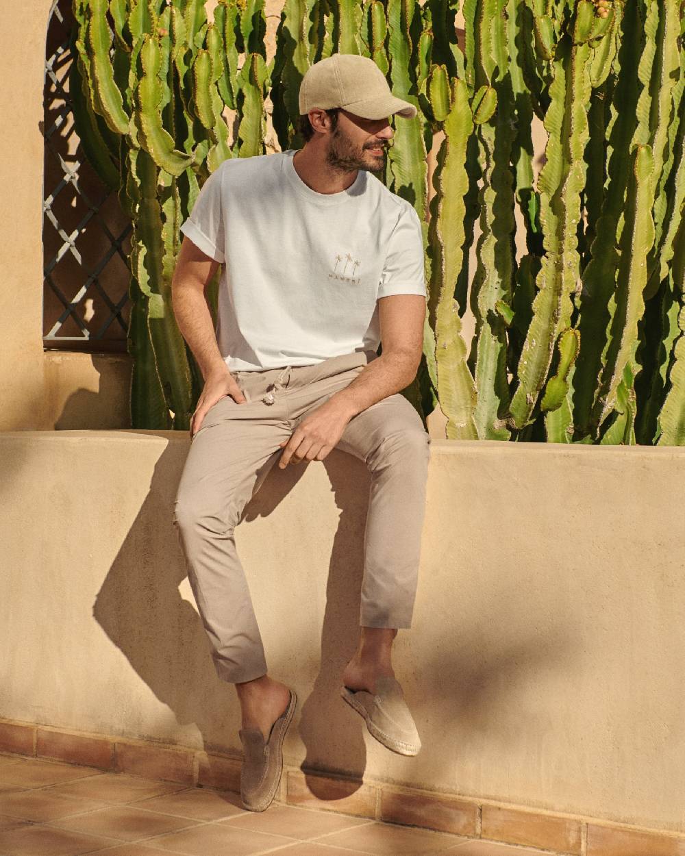 Manebí Organic Terry Cotton Lucca Cap - Embroidered Logo Sand Vendite Flash