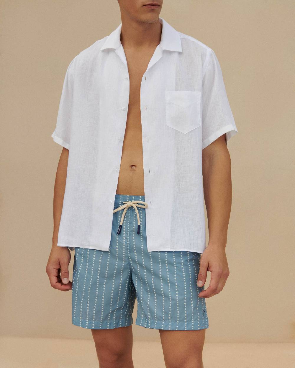 Manebí Printed Swim Shorts - Indigo with White Linear Triangles Offerte