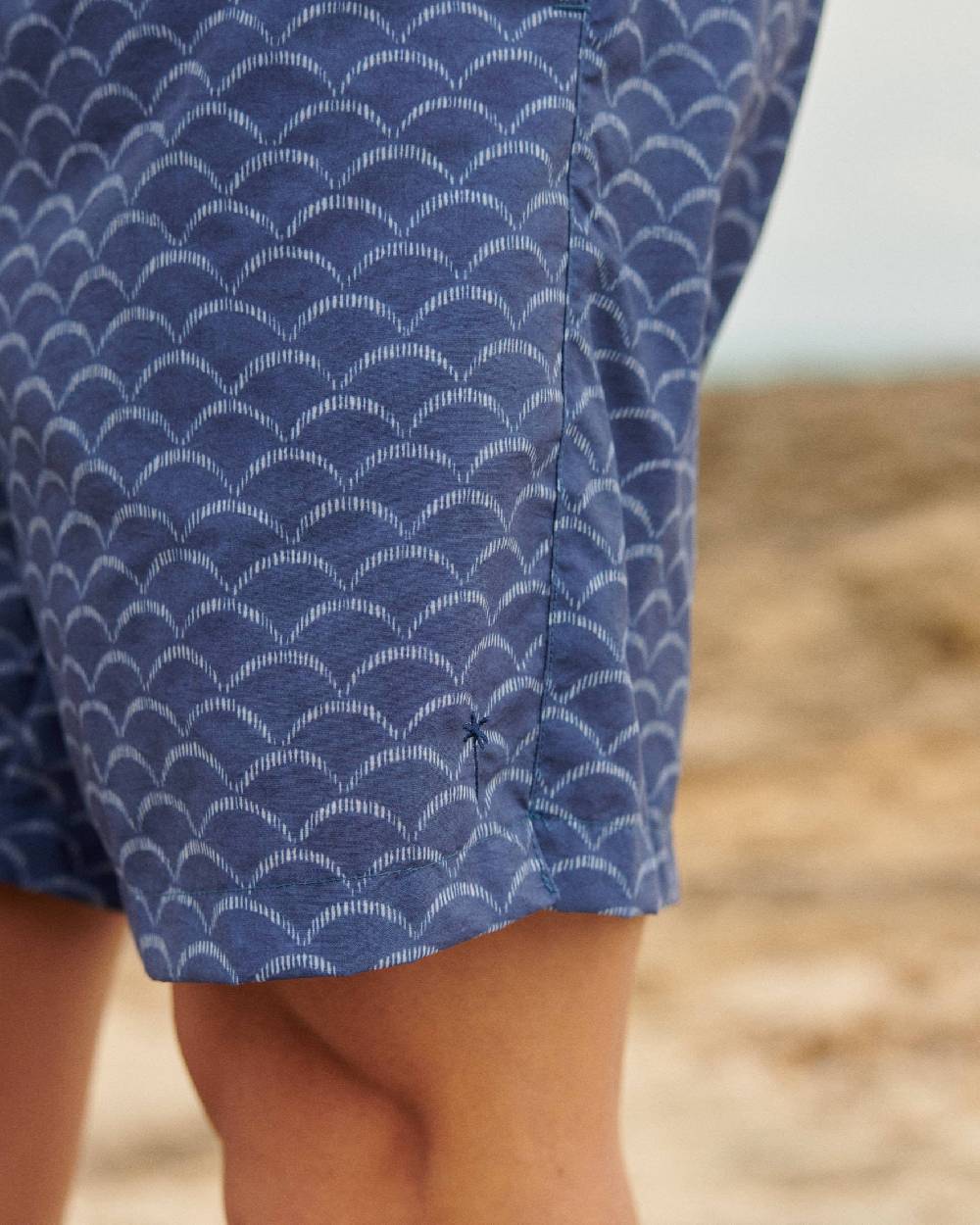 Manebí Sketched Waves Swim Shorts - Washed Print Navy Sketched Waves Prezzo di fabbrica
