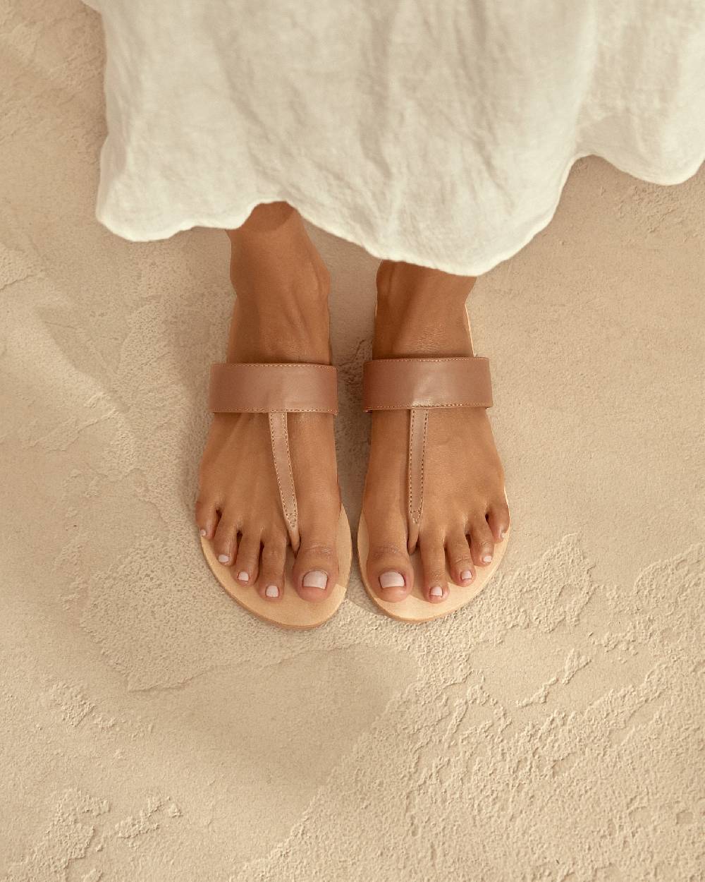 Manebí Leather Sandals - Canyon Tan Thongs Prezzo Ridotto