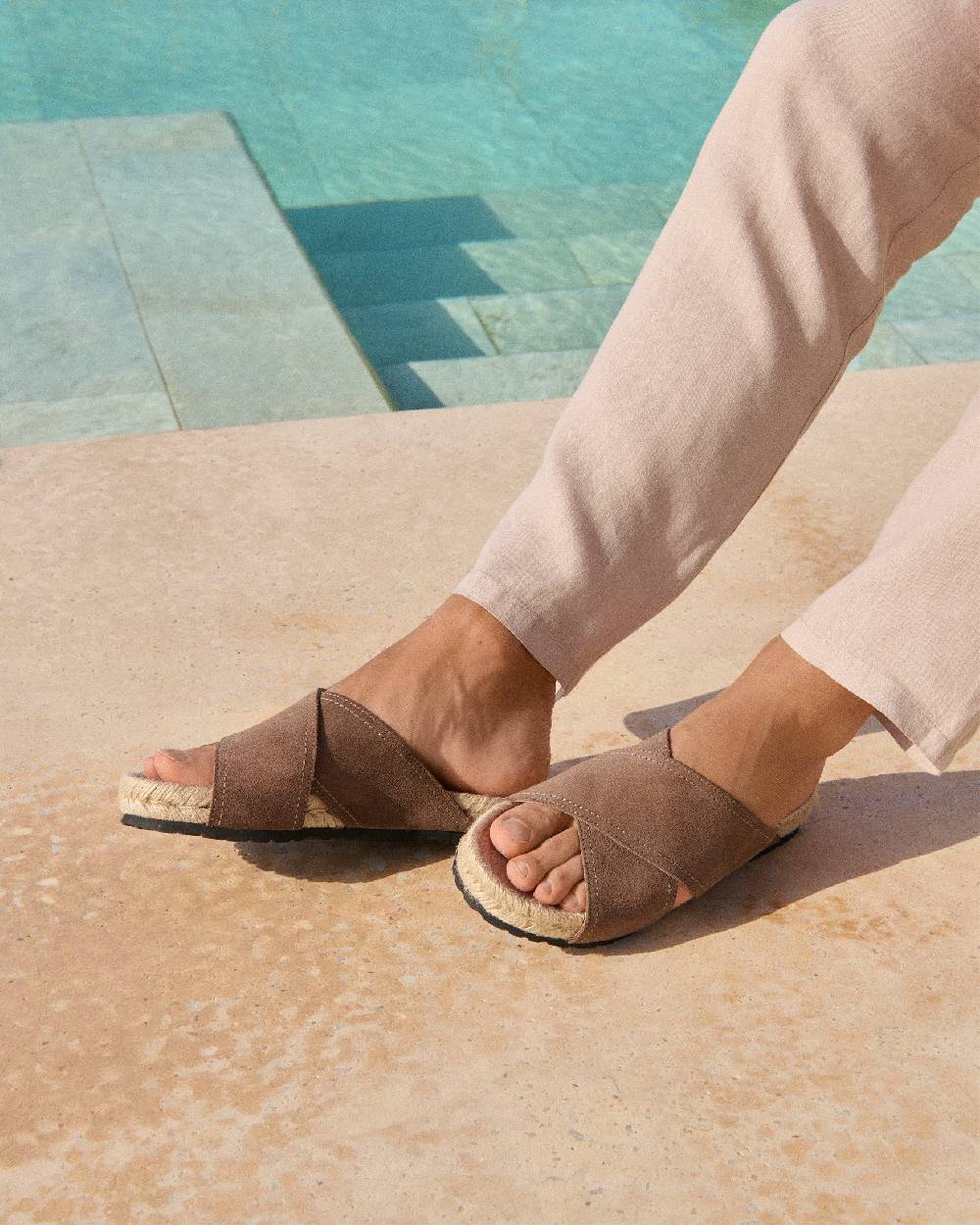 Manebí Suede Crossed Bands Sandals - Moka Saldi