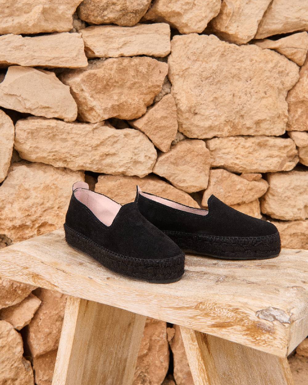 Manebí Suede Double Sole Espadrilles - Hamptons Black On Tone Fino al 60% di sconto