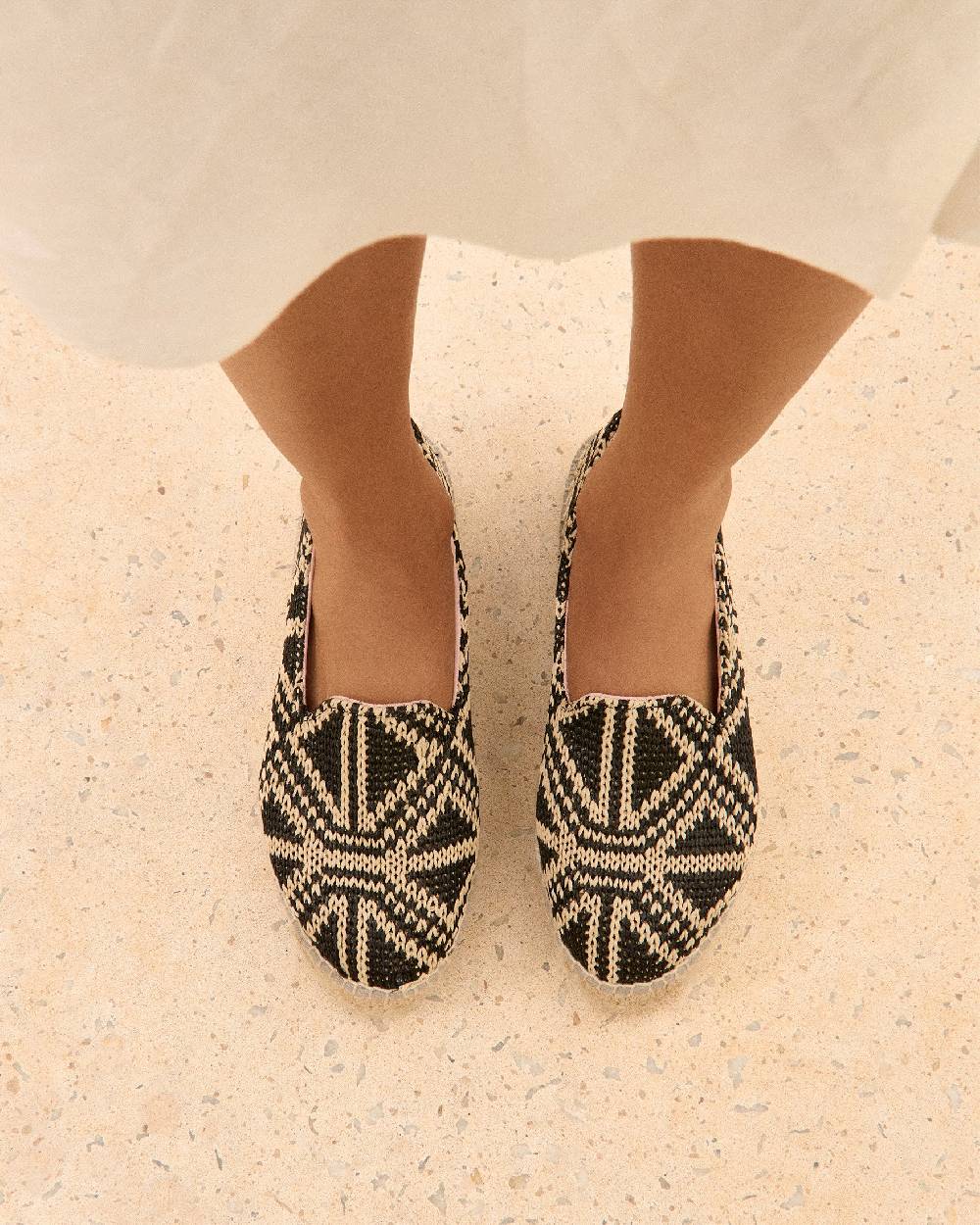 Manebí Raffia Pattern Double Sole Espadrilles - Yucatán Black Triangles On Natural Sottocosto
