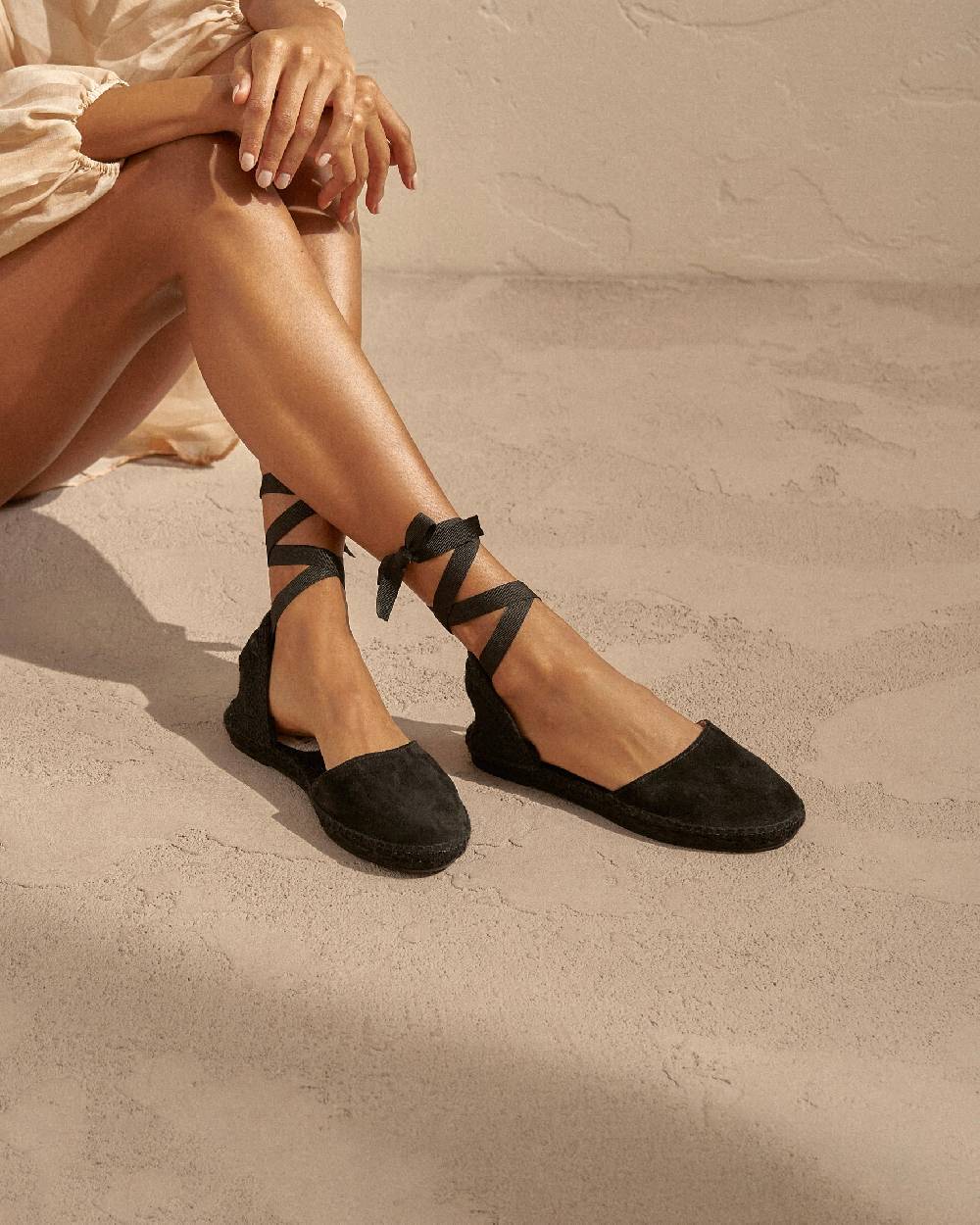 Manebí Suede Flat Valenciana Espadrilles - Hamptons Black On Tone Saldi