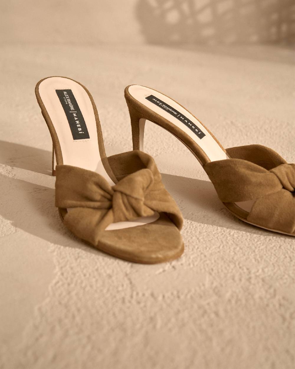 Manebí Sophie Suede Mule Heels - Knot Brown Negozi Online