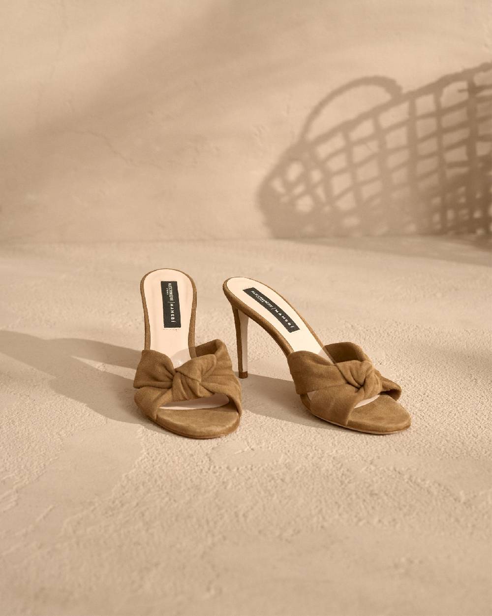 Manebí Sophie Suede Mule Heels - Knot Brown Negozi Online