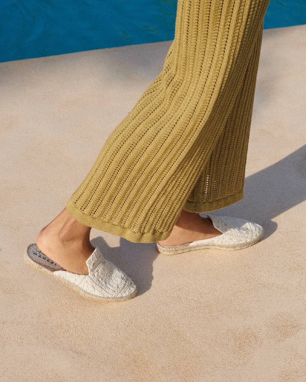 Manebí Cotton Crochet Mules - Yucatán Natural Acquista Ora