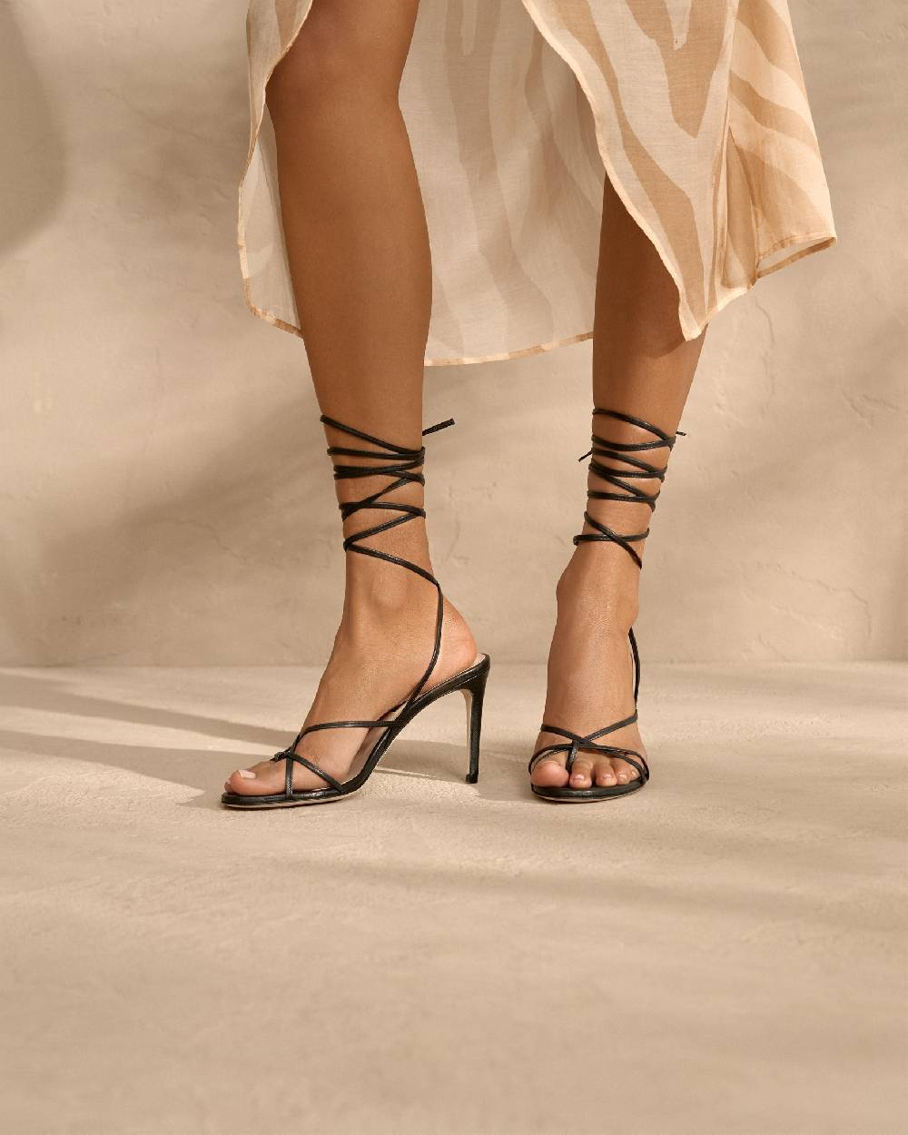 Manebí Scarpe col tacco in pelle Alex - Infradito - Nero Presa