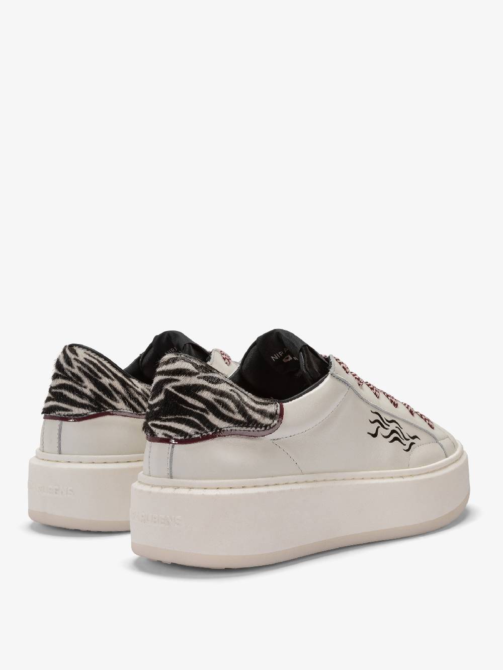 Nira Rubens METROPOLITAN WONDERFUL WHITE-WAVES Qualità