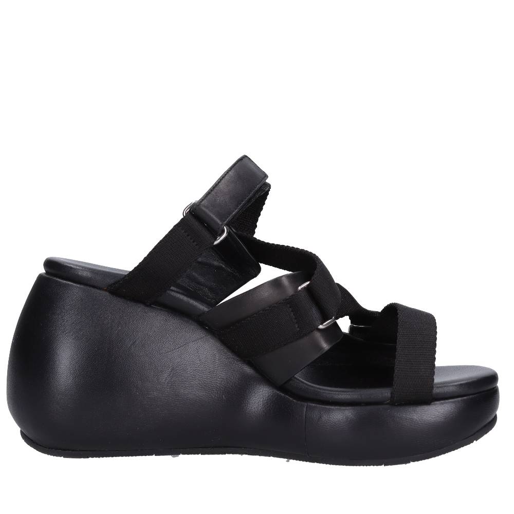 CASADEI Mules Zeppa in pelle e tessuto Acquista Ora