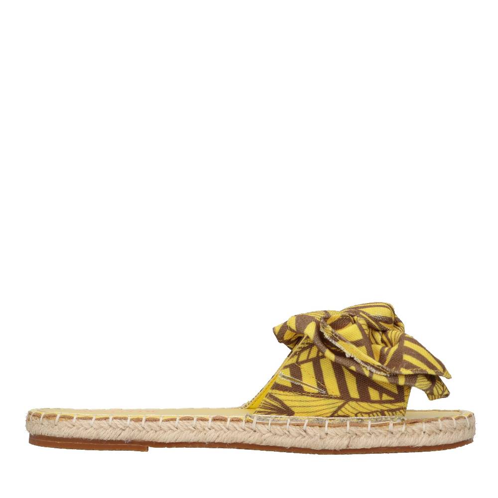 TWINSET Mules in tessuto Offerte