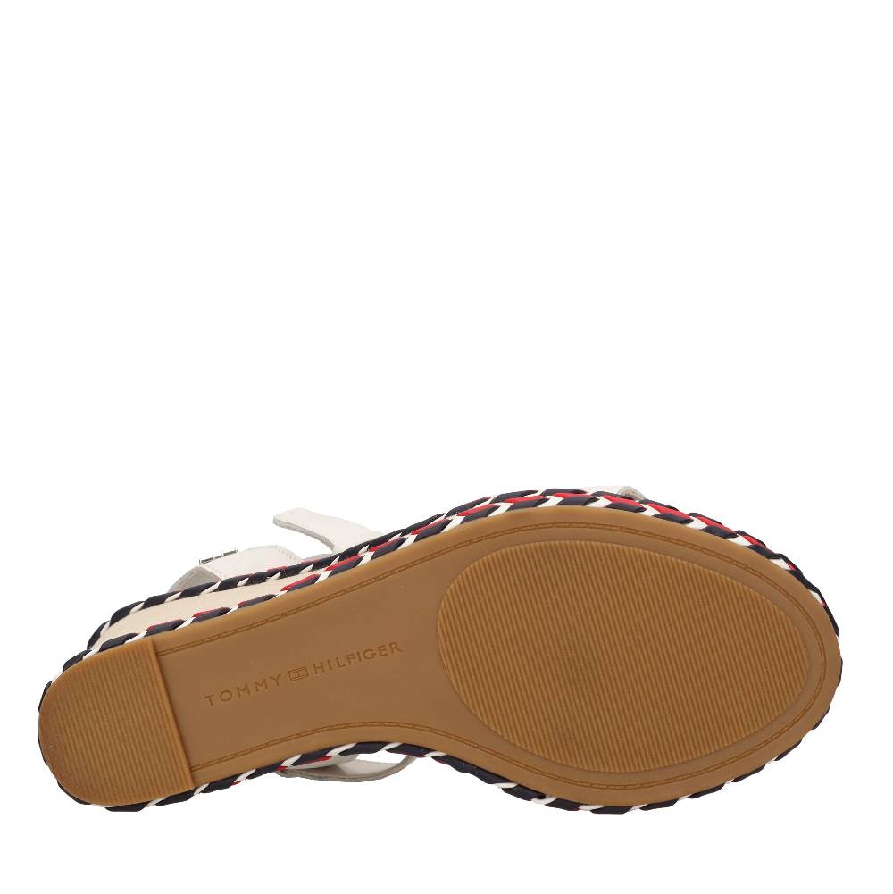 TOMMY HILFIGER Sandali con zeppa in pelle Convenienza