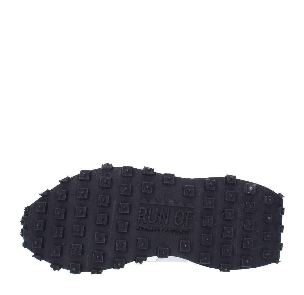 RUN OF Sneakers modello 9378 RUN OF in camoscio e tessuto Prezzo Ridotto