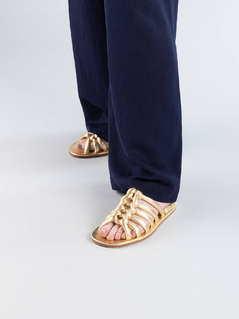 Officine Creative CYBILLE 016 Sandali Slide in Pelle Oro Vendita Economica