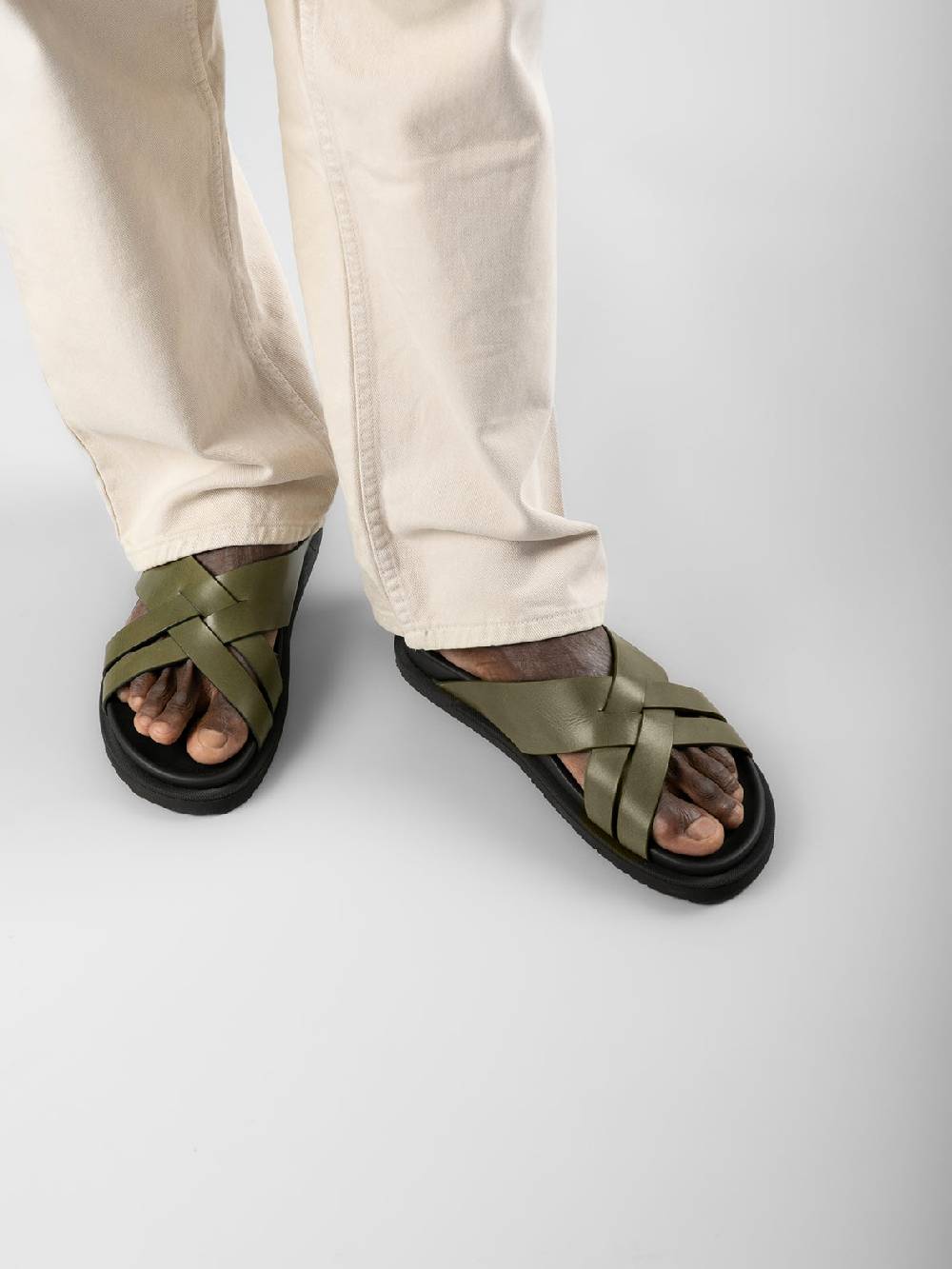 Officine Creative CHARRAT 003 Sandali in Pelle Verde Shopping Online