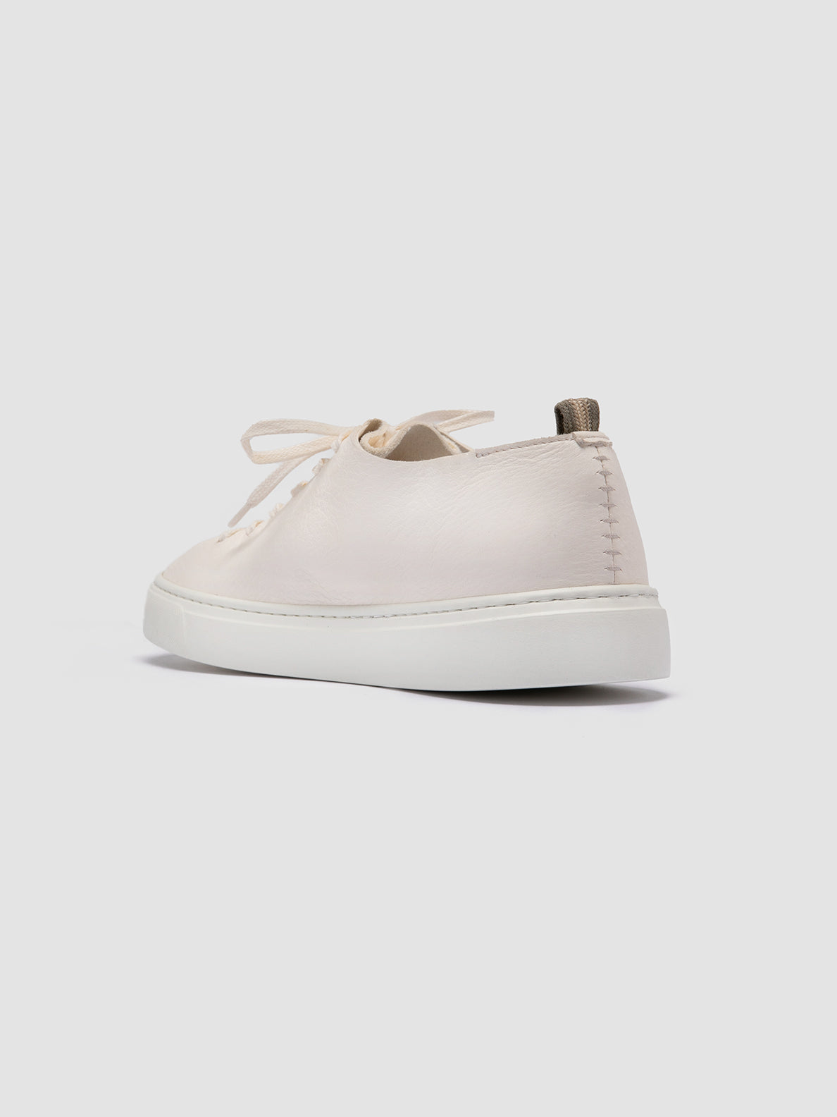 Officine Creative LEGGERA 100 White Leather Low Top Sneakers Moda