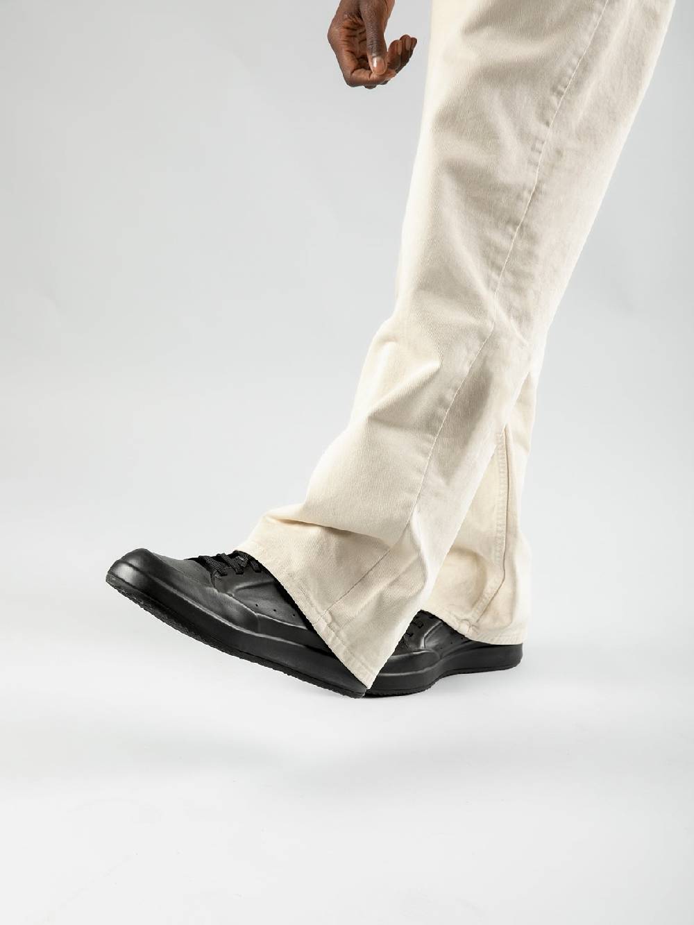Officine Creative ACE 016 Sneakers in Pelle Nera Offerta temporanea