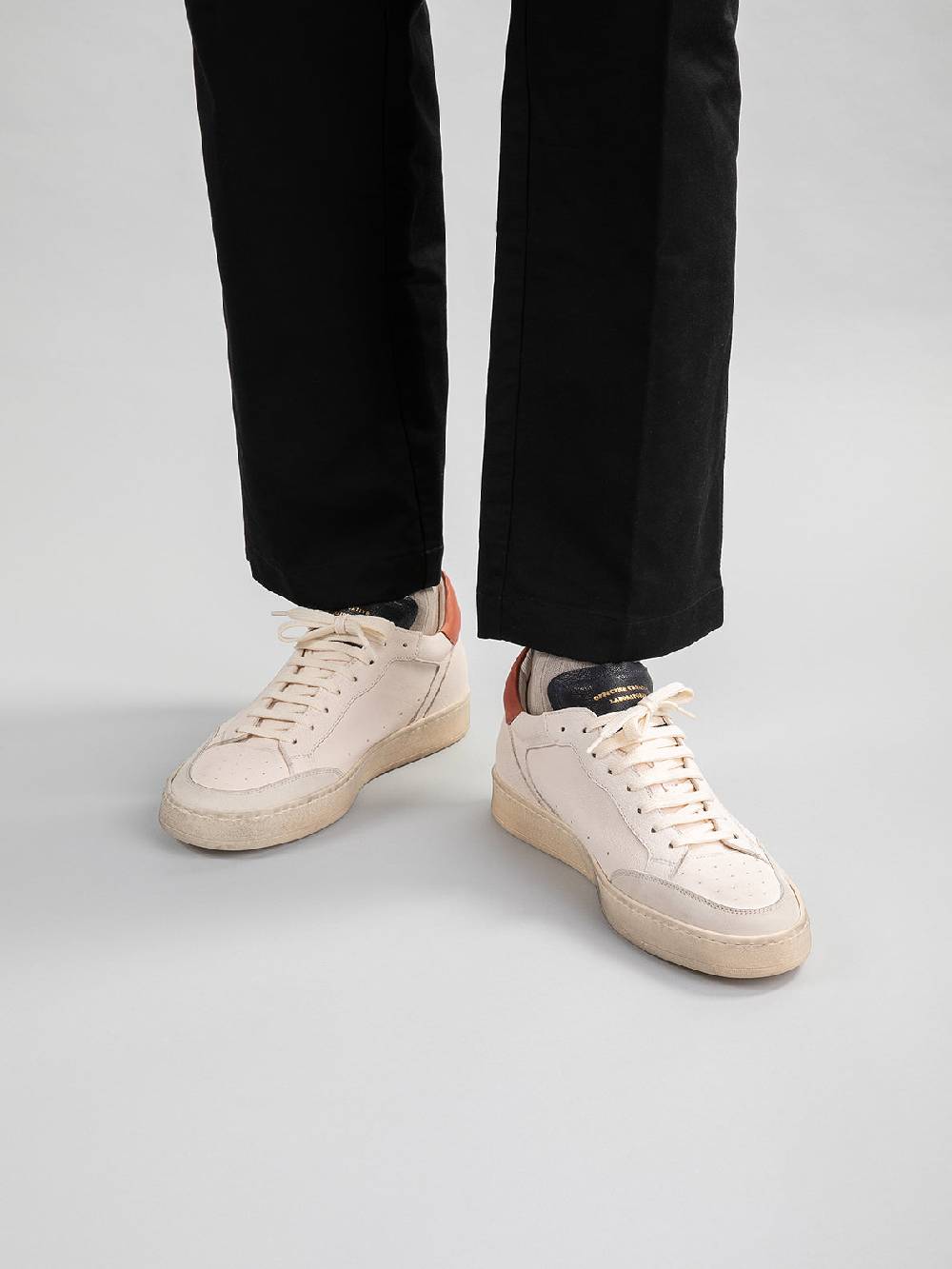 Officine Creative MAGIC 001 Sneakers in Pelle e Camoscio Bianco Ultimi tre giorni