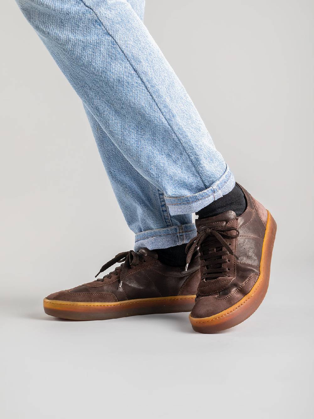 Officine Creative KOMBINED 001 Sneakers in Pelle Nera con Suola in Lattice Limitato a 3 giorni
