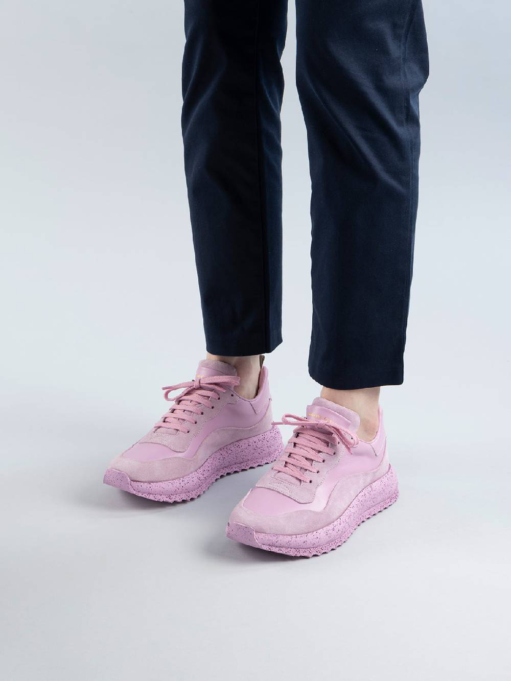 Officine Creative RACE RUBREX 101 Sneakers Basse in Pelle e Camoscio Rosa Outlet