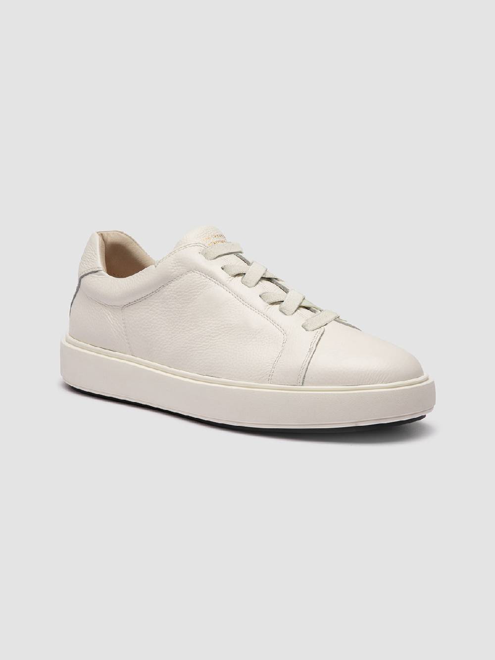Officine Creative SLOUCH 001 Sneaker Basse in Pelle Bianca Qualità Garantita