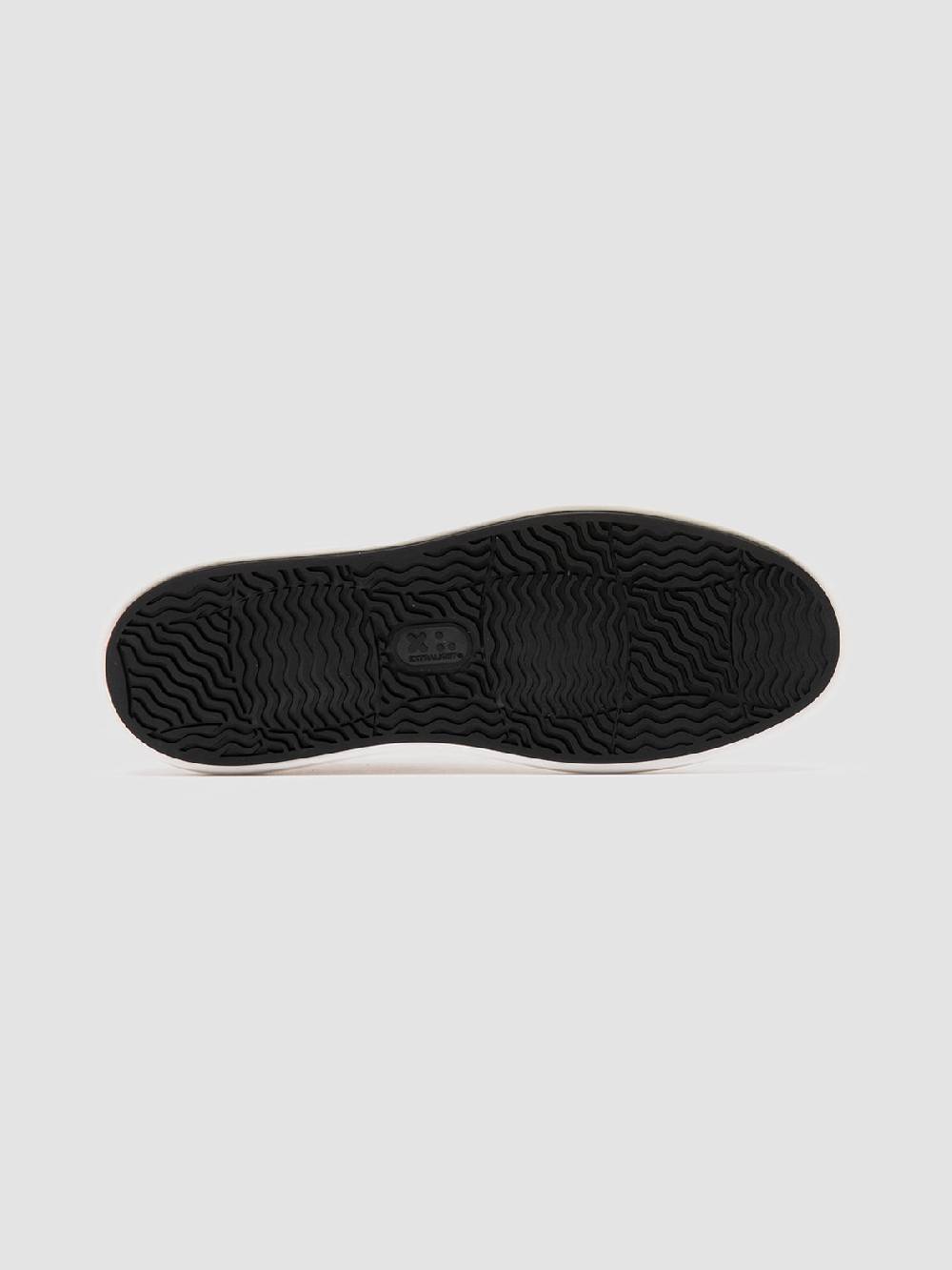 Officine Creative SLOUCH 001 Sneaker Basse in Pelle Bianca Qualità Garantita