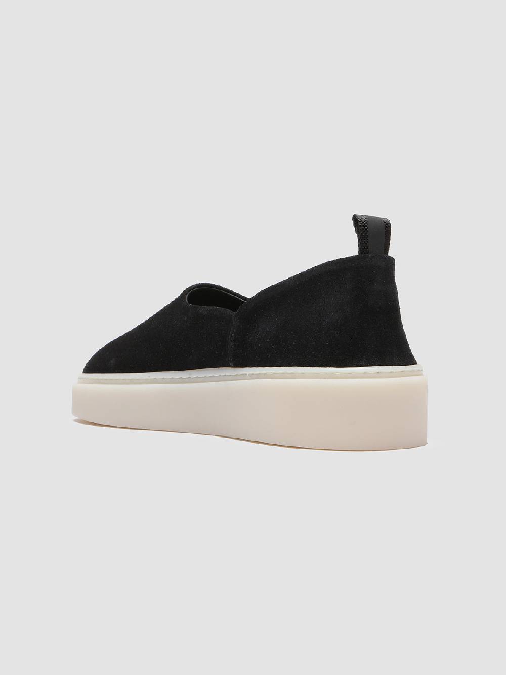 Officine Creative MUSKRAT 101 Sneaker in Pelle Scamosciata Nera Comprane uno, ottenene uno gratis