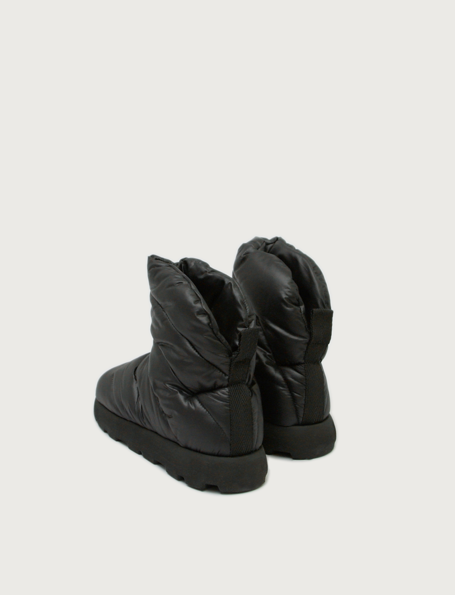 Piumestudio Luna Black Negozio